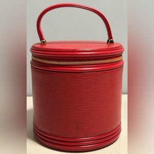 listing-status-banner